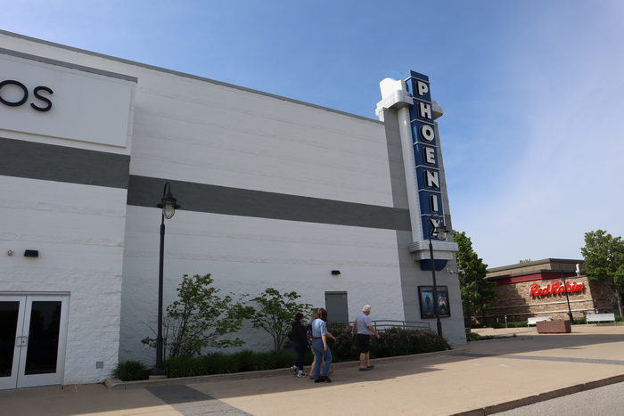 Phoenix Theatres Woodland - May 29 2022 (newer photo)